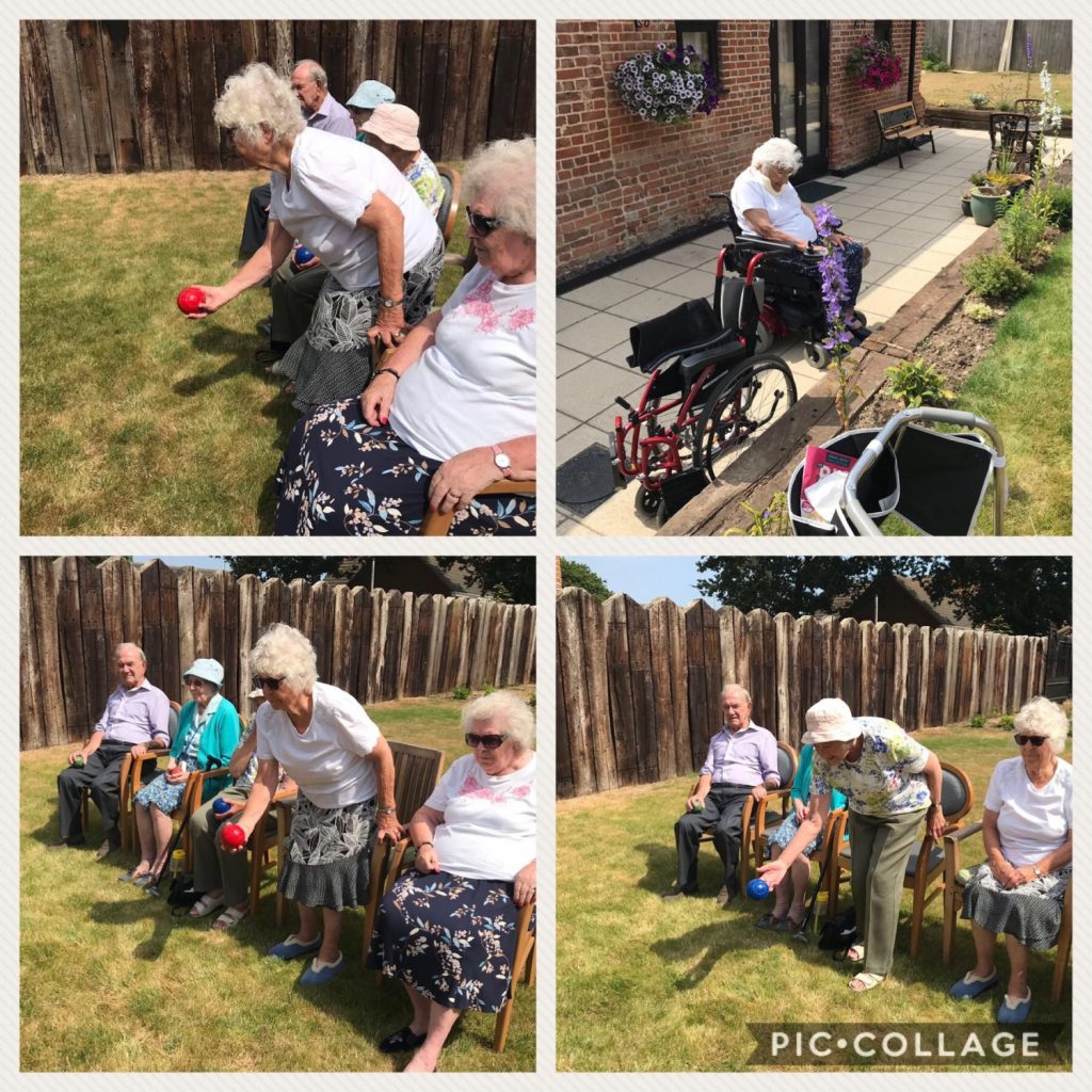 Outdoor bowling - Carlton Hall